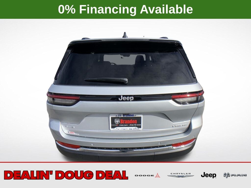 New 2026 Jeep Grand Cherokee Laredo SUV