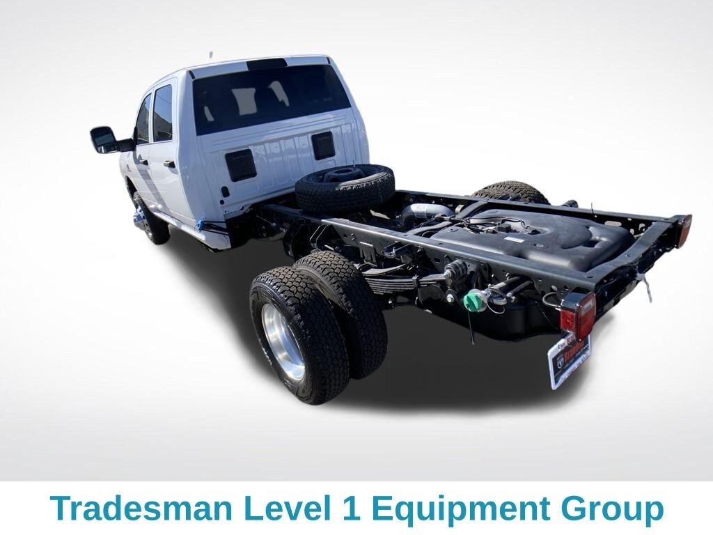 New 2026 Ram 3500 Tradesman Cab/Chassis