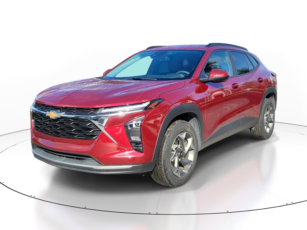 Used 2025 Chevrolet Trax LT SUV