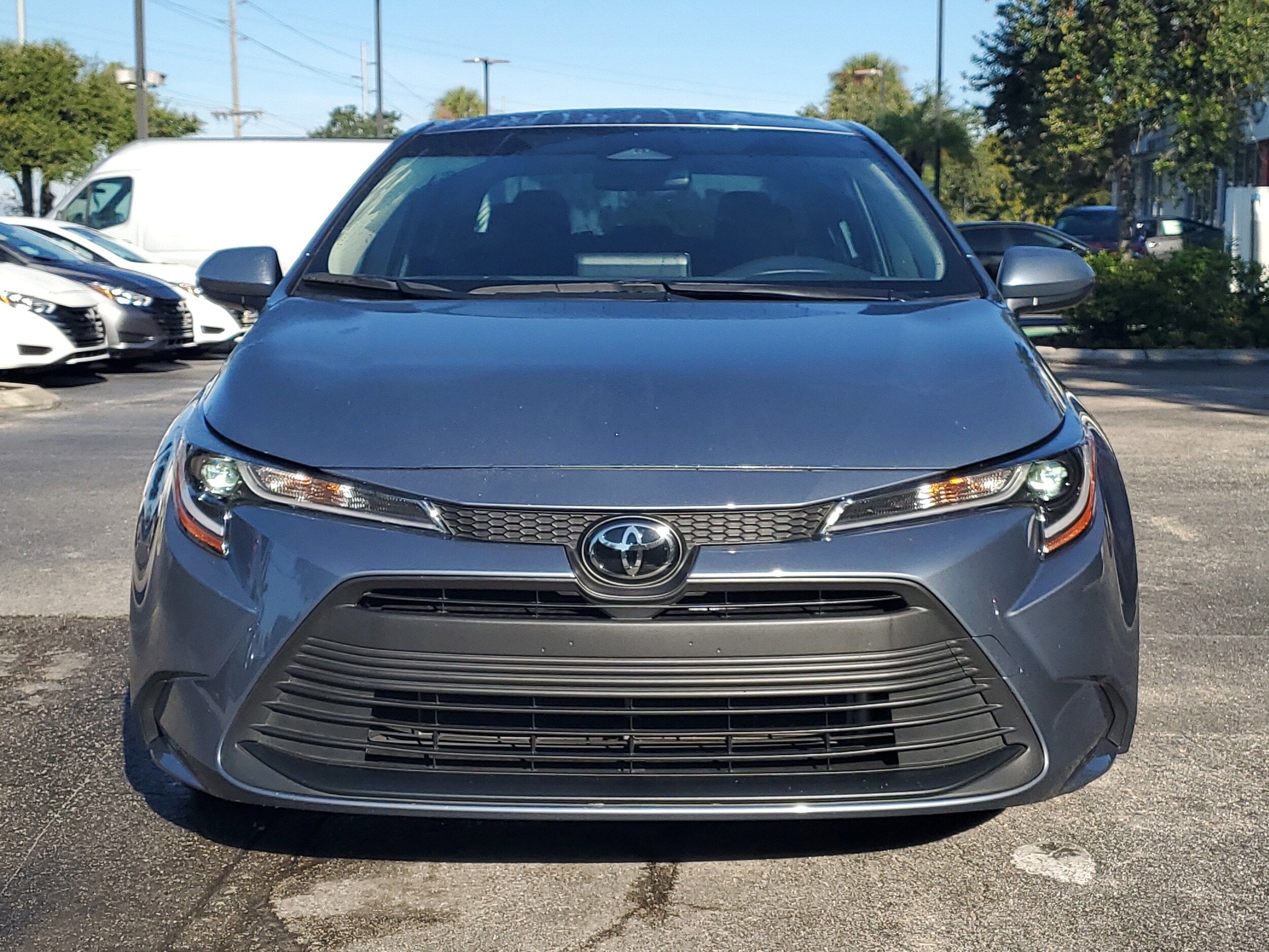 2023 Toyota Corolla LE photo 2