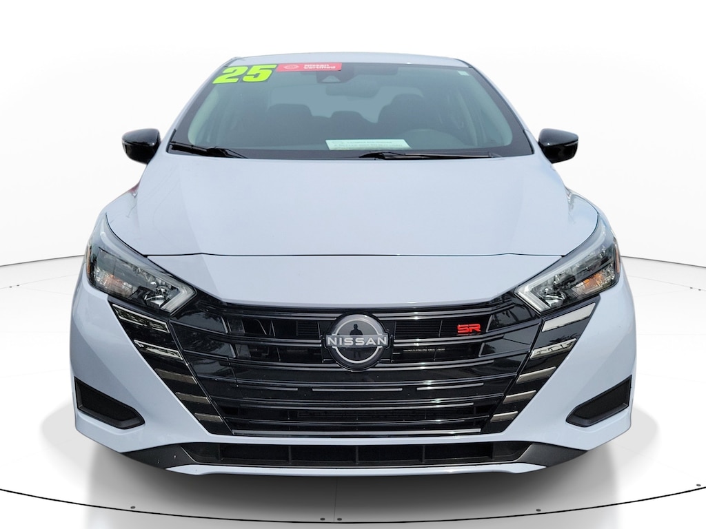Certified 2025 Nissan Versa 1.6 SR Sedan