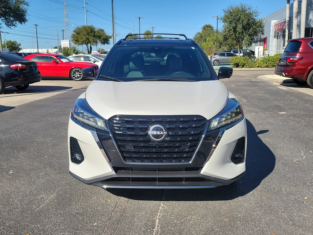 Used 2022 Nissan Kicks SR SUV