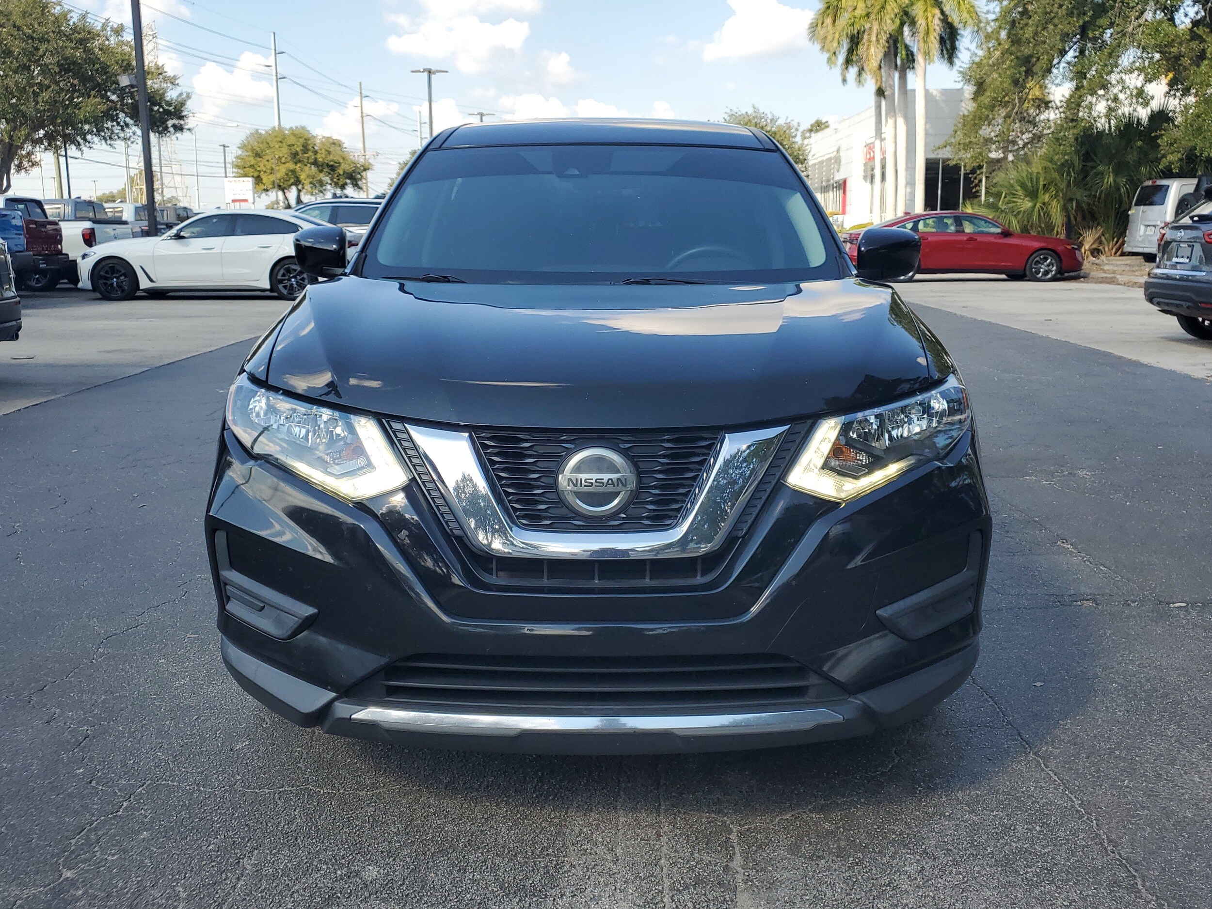 2020 Nissan Rogue S photo 2