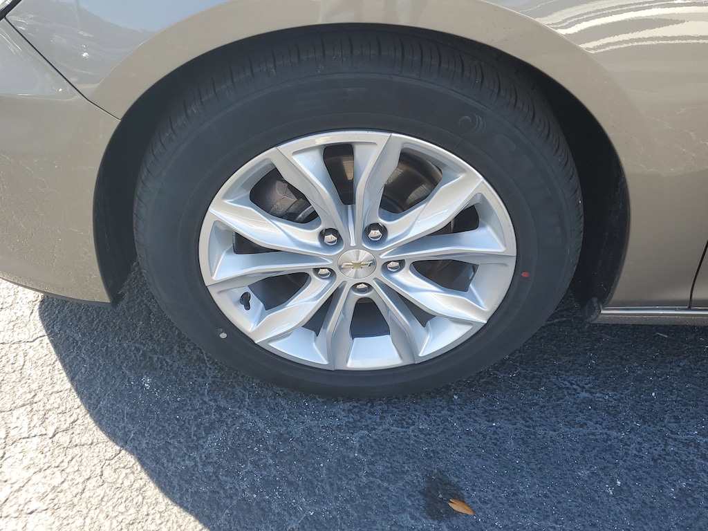 Used 2024 Chevrolet Malibu 1LT Sedan