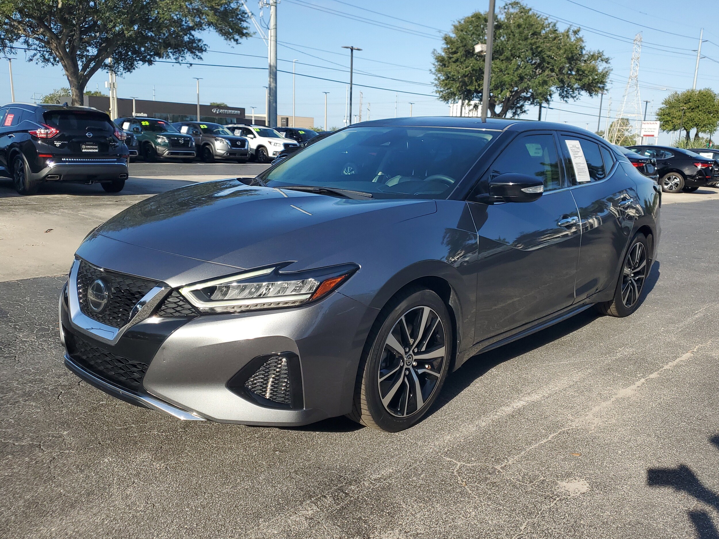 2022 Nissan Maxima SV photo 3