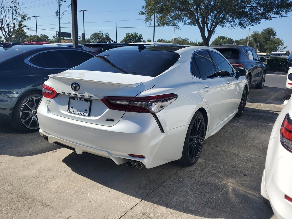 2021 Toyota Camry XSE photo 6
