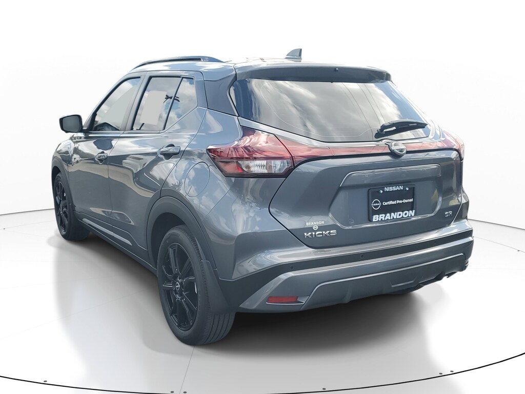 Used 2023 Nissan Kicks SR SUV