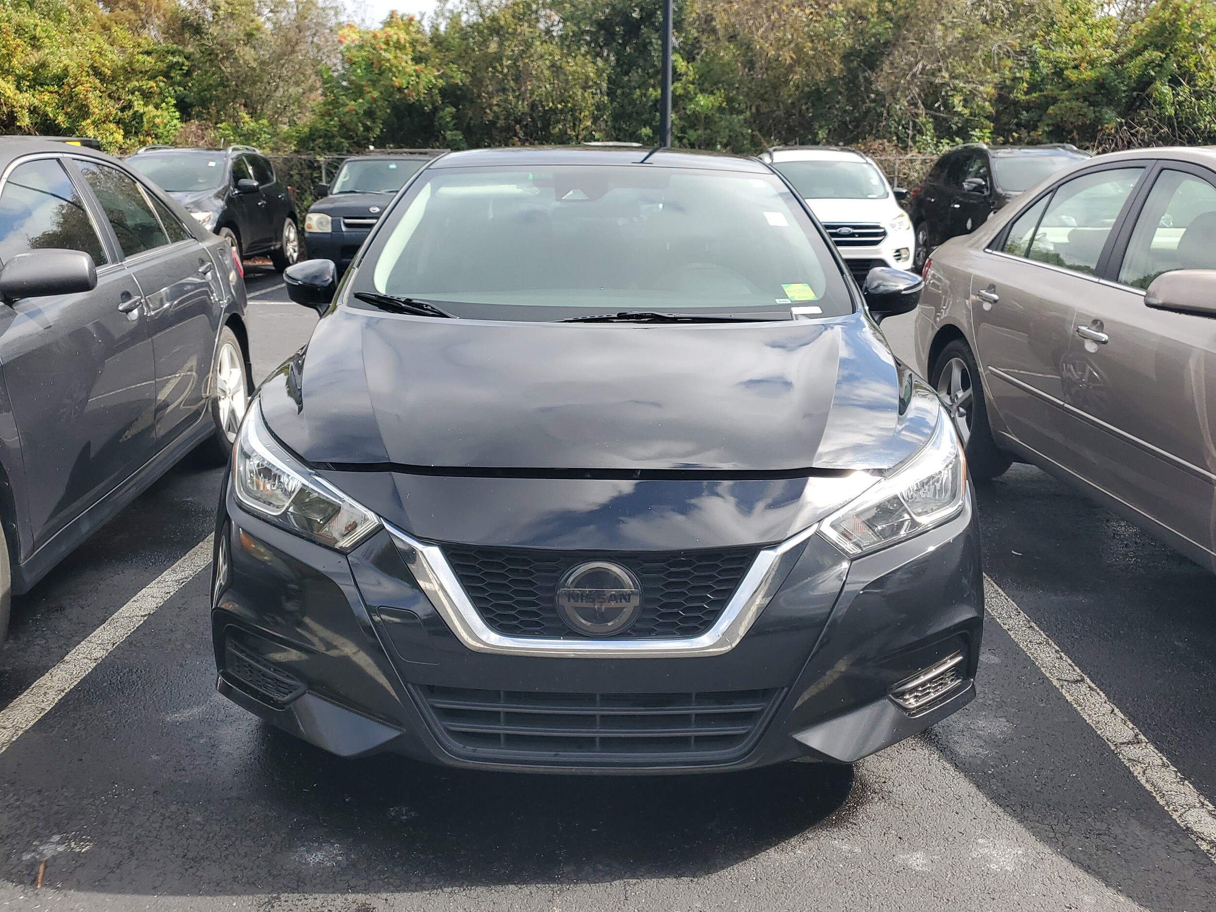 2020 Nissan Versa 1.6 SV photo 2