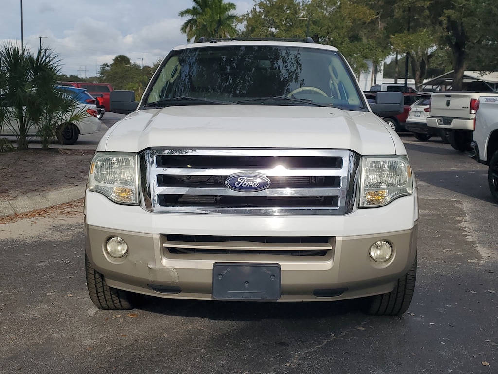 2010 Ford Expedition Eddie Bauer photo 2