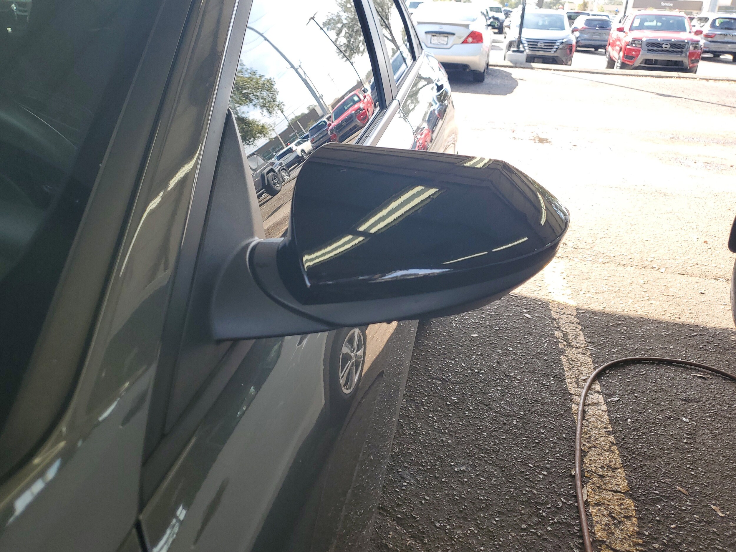 2025 Hyundai Elantra SEL Sport photo 4