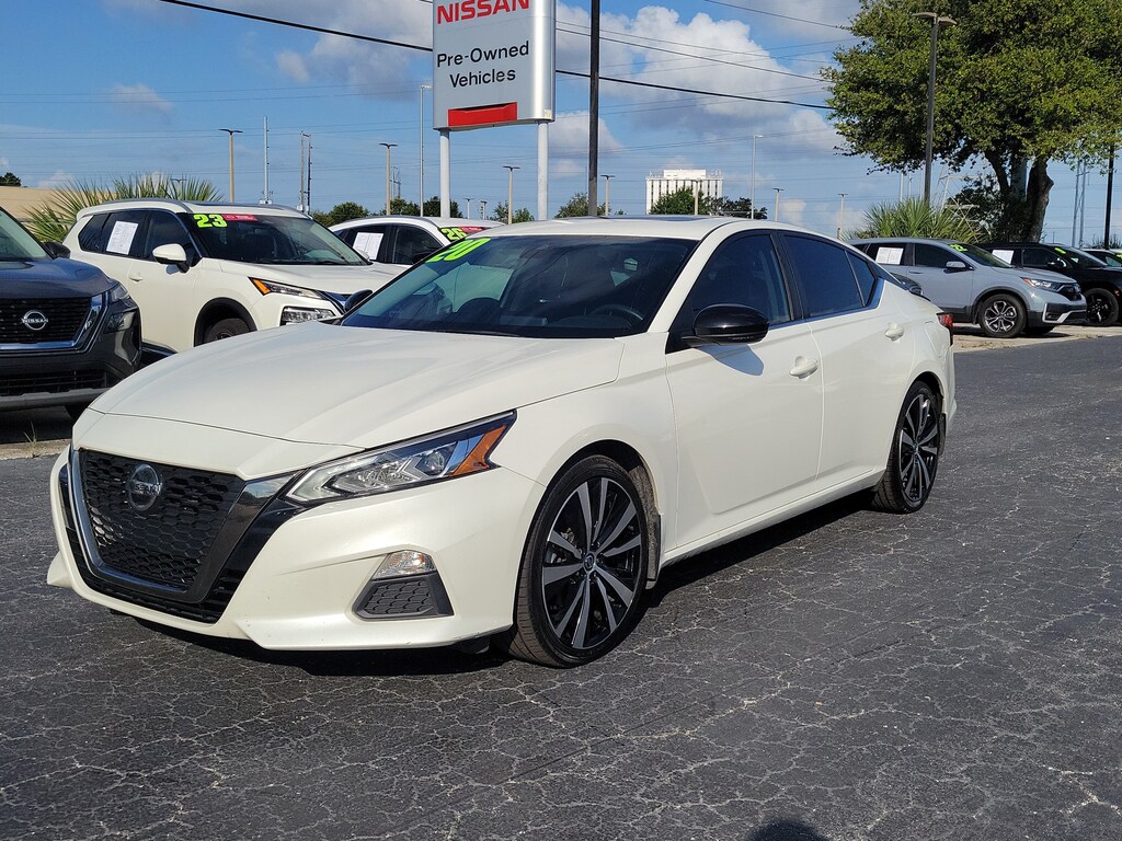 Used 2020 Nissan Altima 2.5 SR Sedan