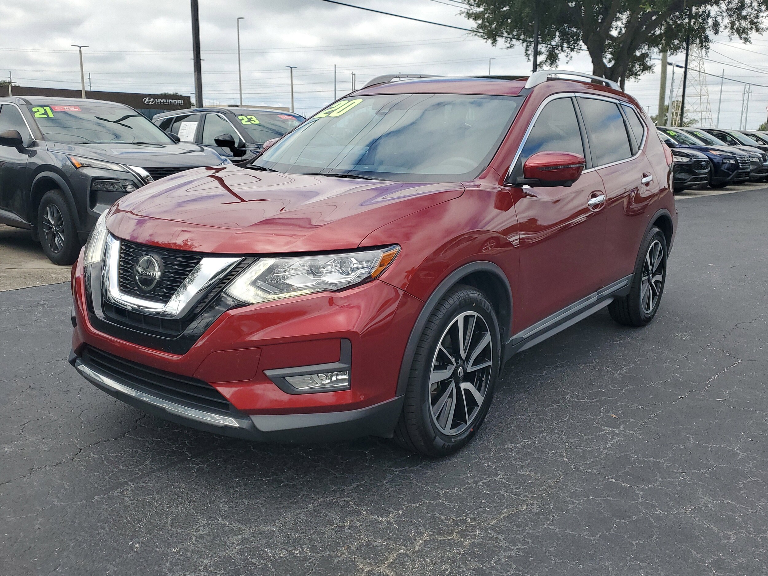 2020 Nissan Rogue SL photo 3