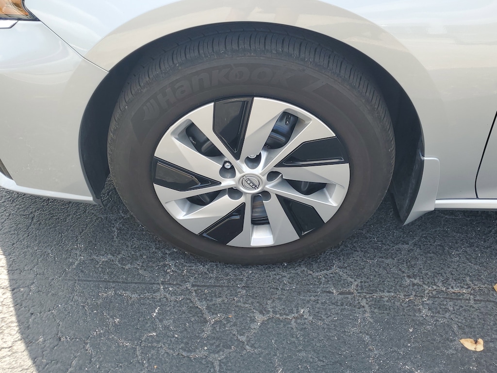 Certified 2024 Nissan Altima 2.5 S Sedan