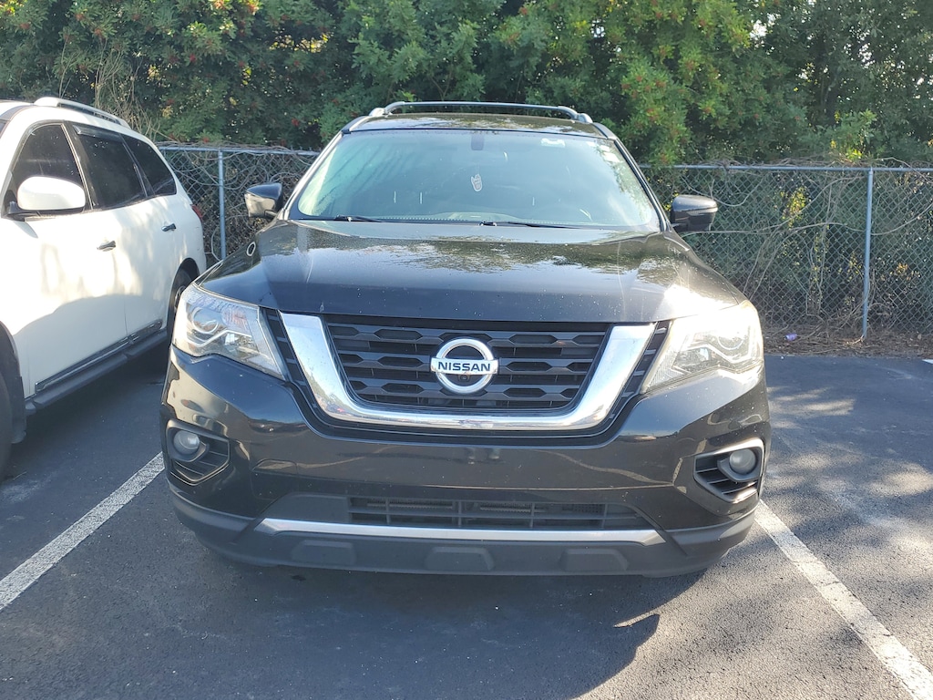 Used 2020 Nissan Pathfinder Platinum SUV