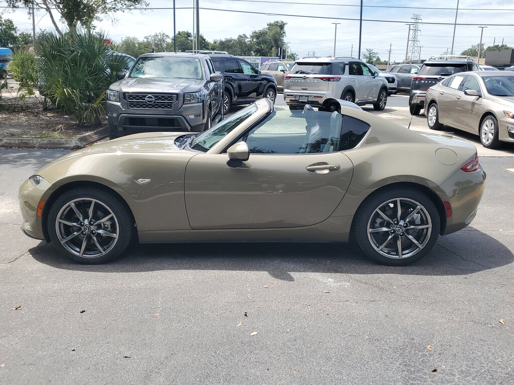 2023 Mazda MX-5 Miata Miata RF Grand Touring photo 27