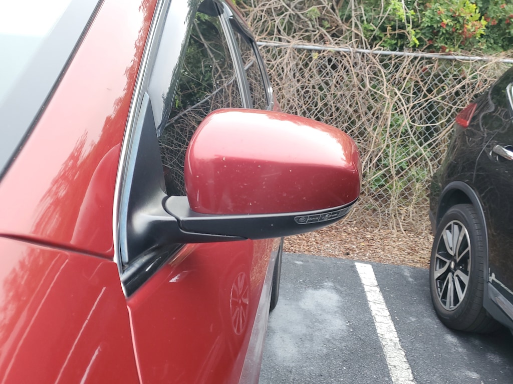 Used 2017 Jeep Cherokee Latitude FWD SUV