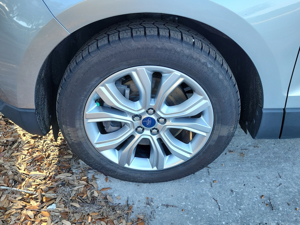 Used 2022 Ford Edge Titanium SUV