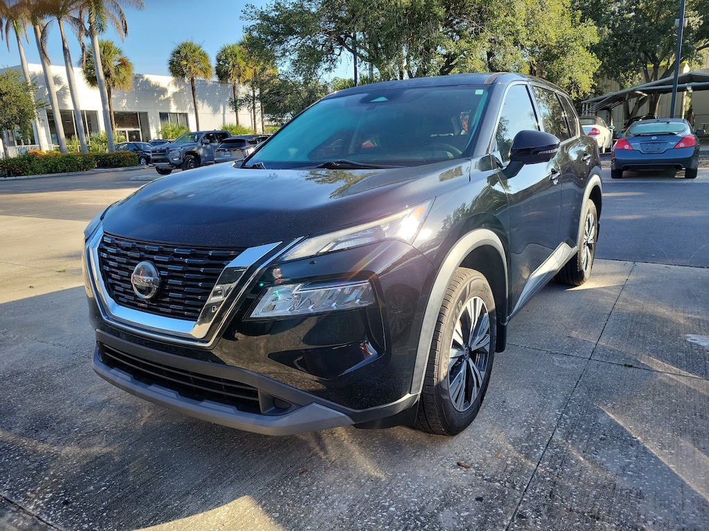 Used 2021 Nissan Rogue SV SUV