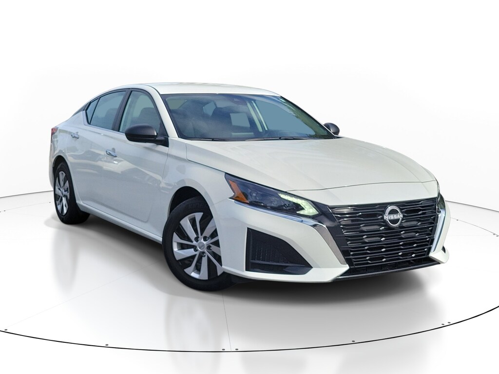Certified 2025 Nissan Altima S Sedan