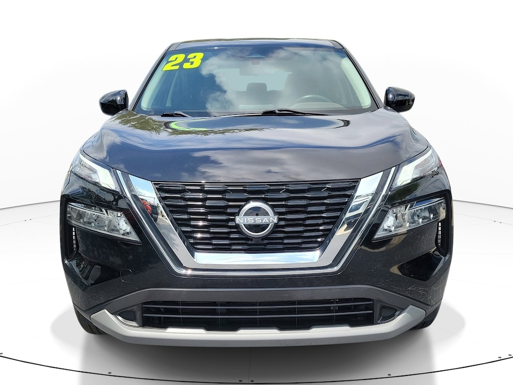 Used 2023 Nissan Rogue SV SUV