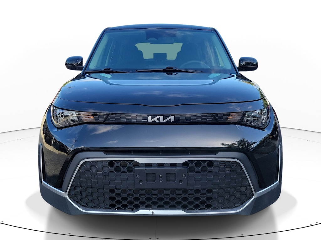Used 2025 Kia Soul LX Hatchback
