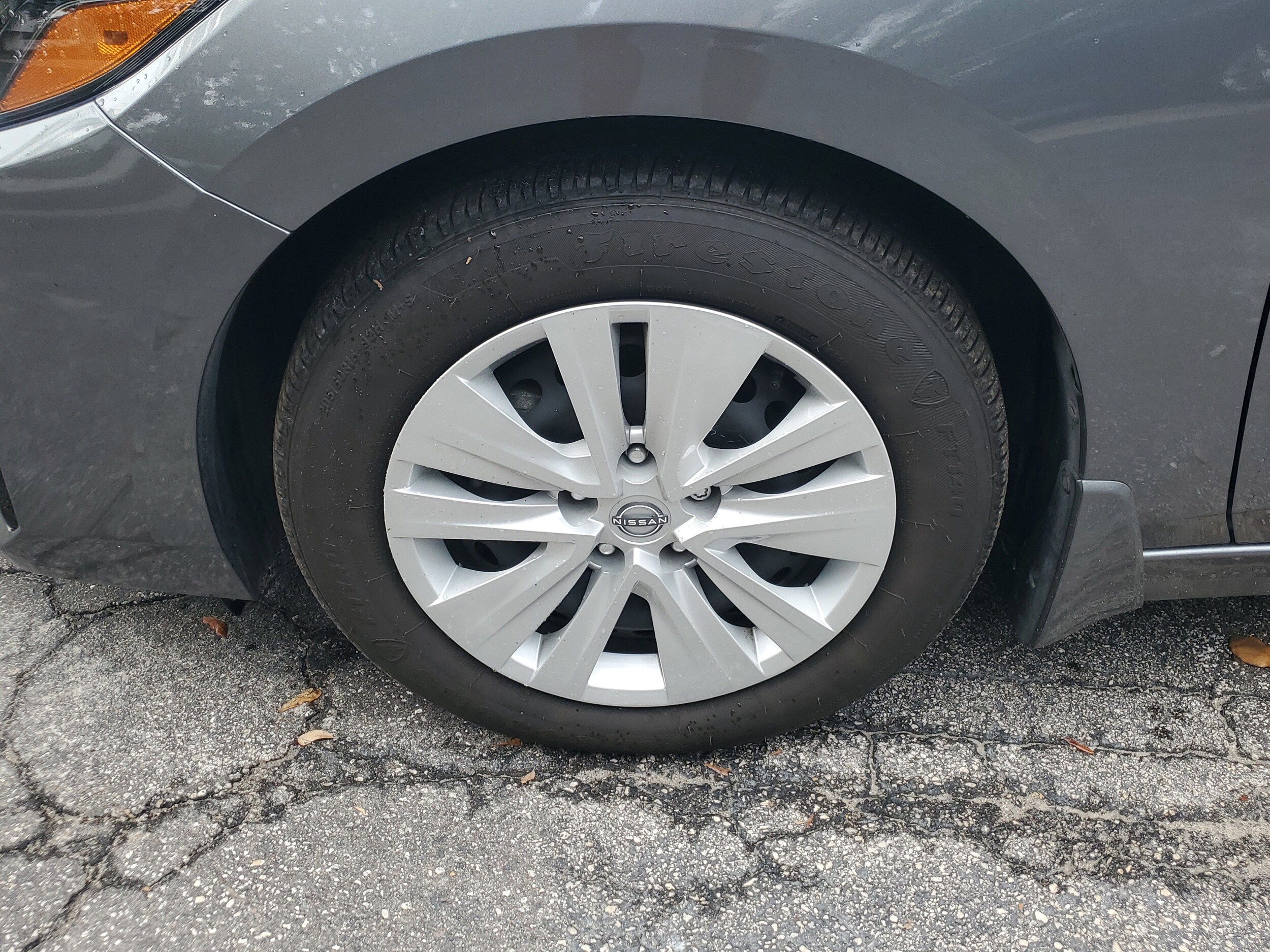 2024 Nissan Sentra S photo 2