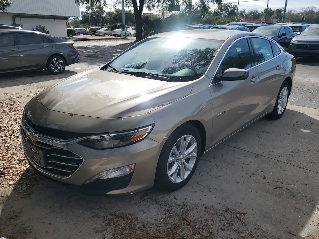 2024 Chevrolet Malibu 1LT photo 3