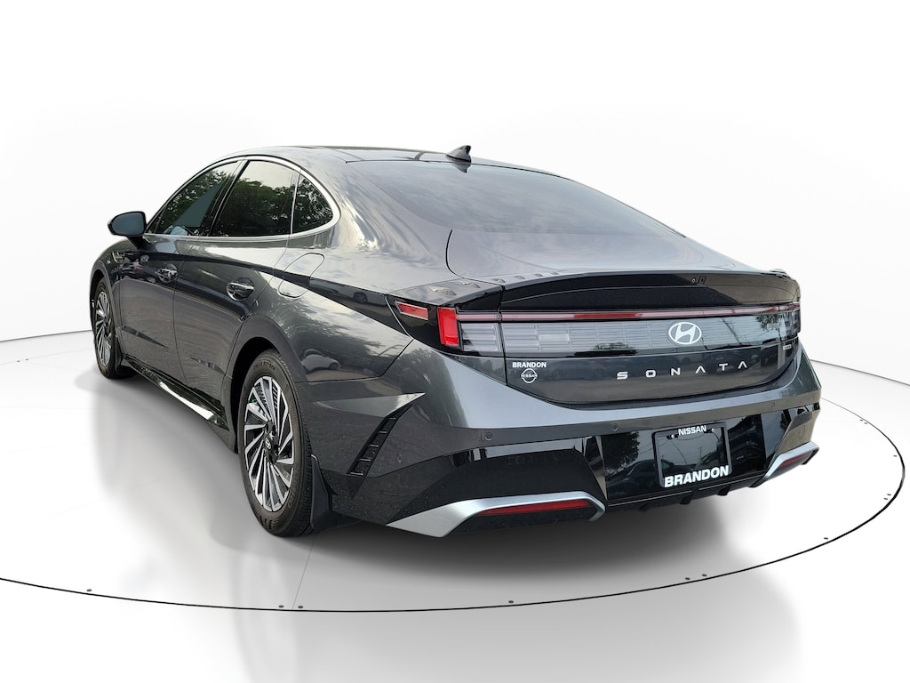 Used 2024 Hyundai Sonata Hybrid Limited Sedan