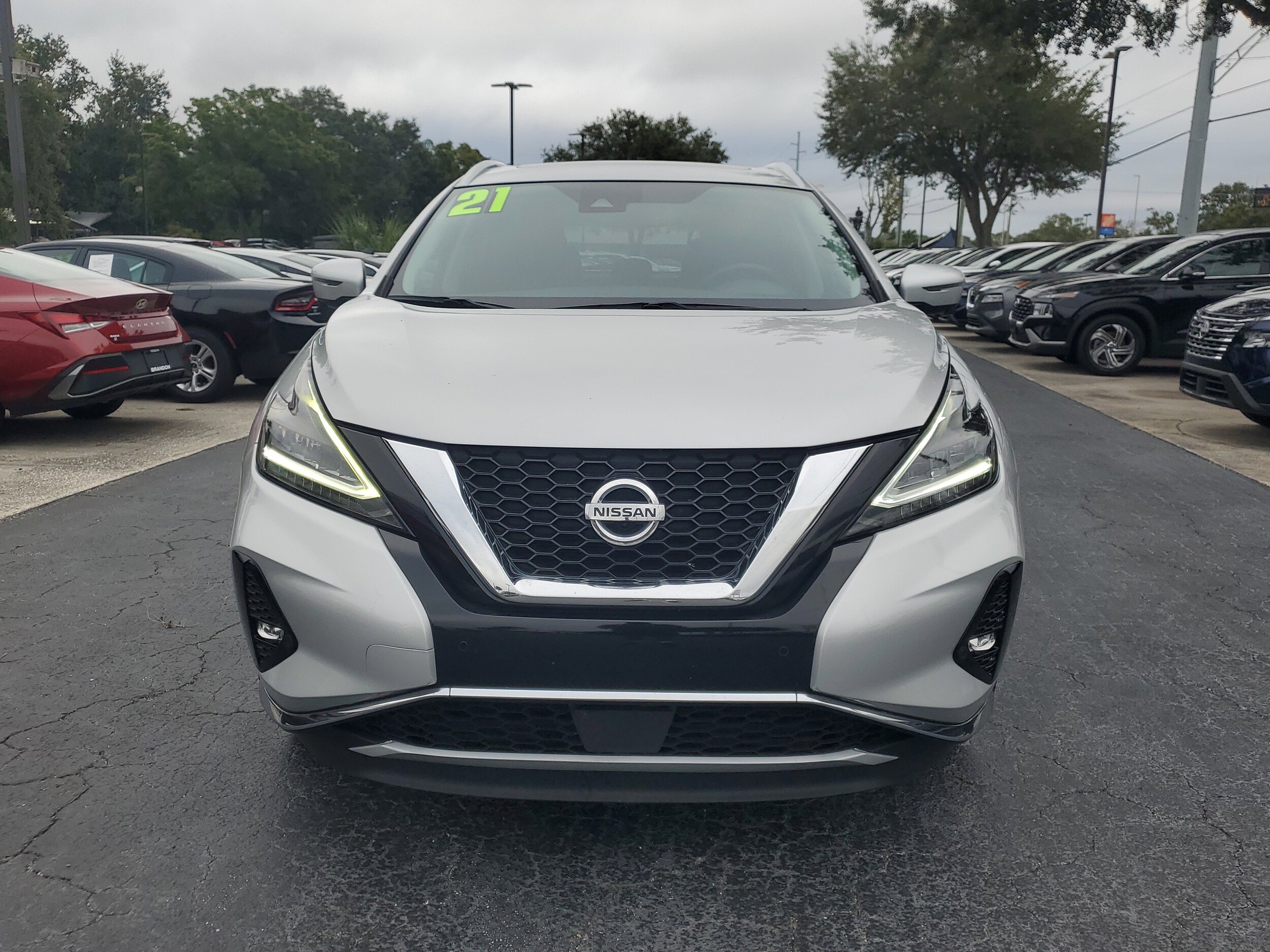 2021 Nissan Murano Platinum photo 2