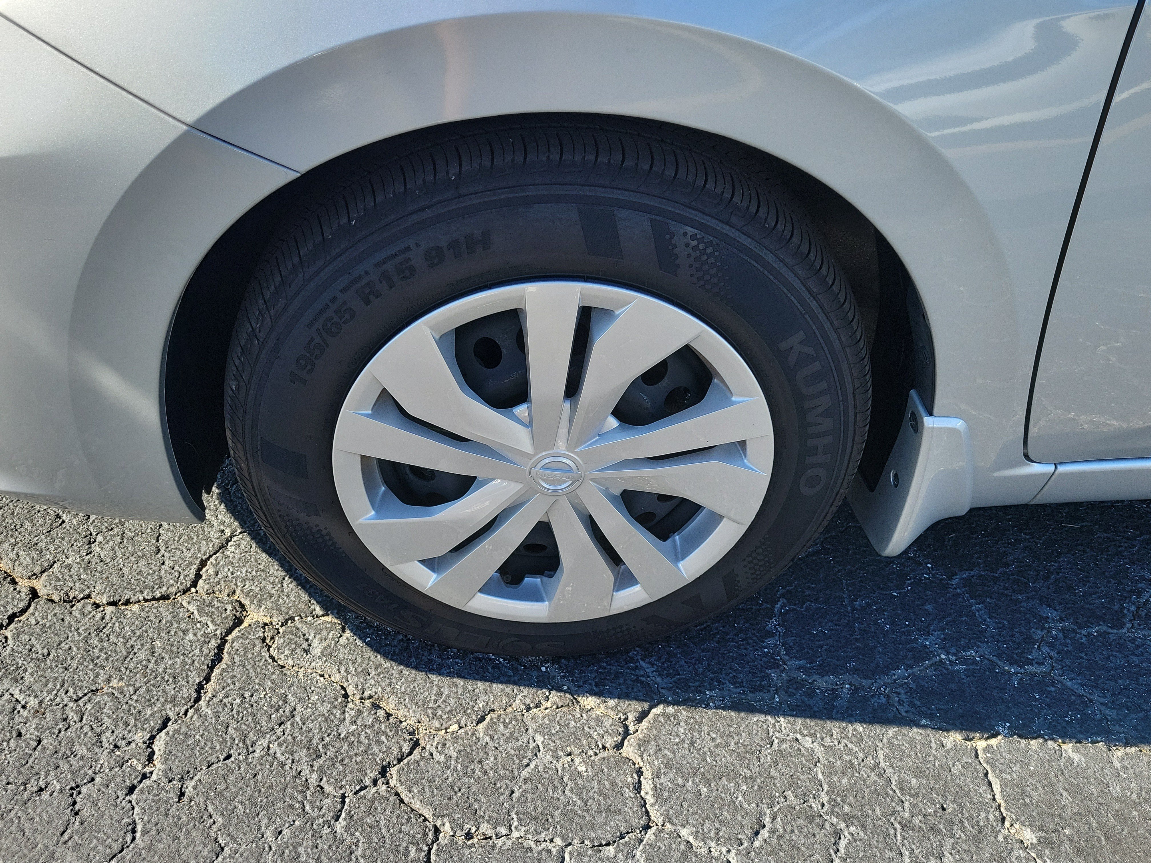 Used 2025 Nissan Versa 1.6 S Sedan