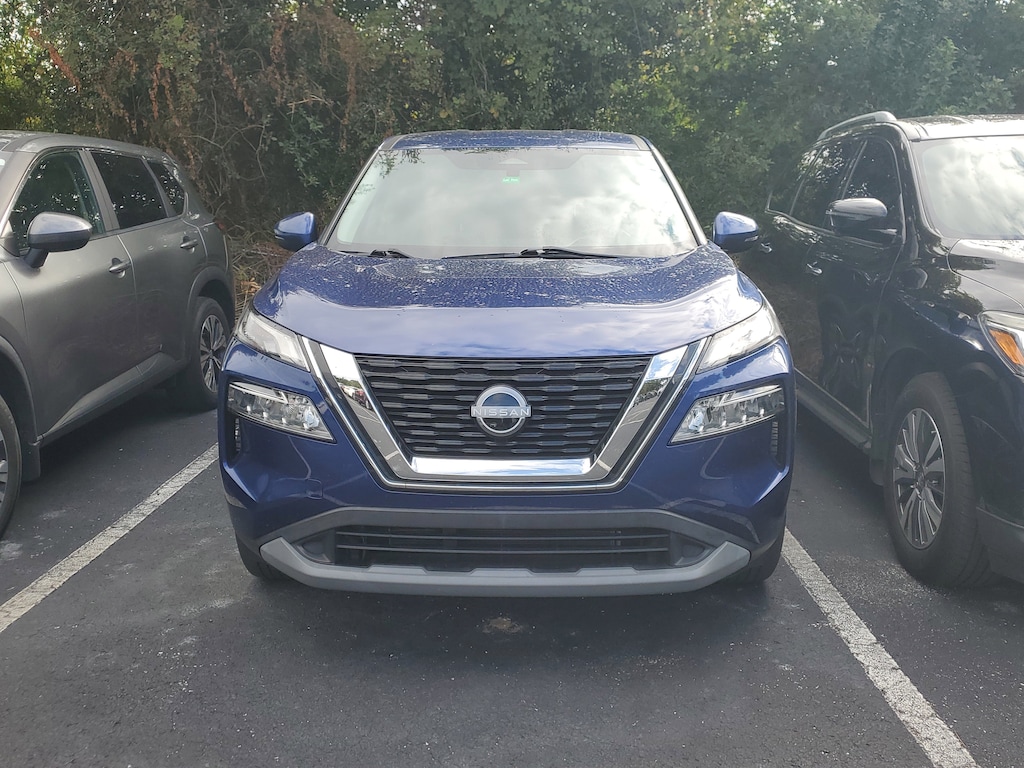 Used 2022 Nissan Rogue SV SUV