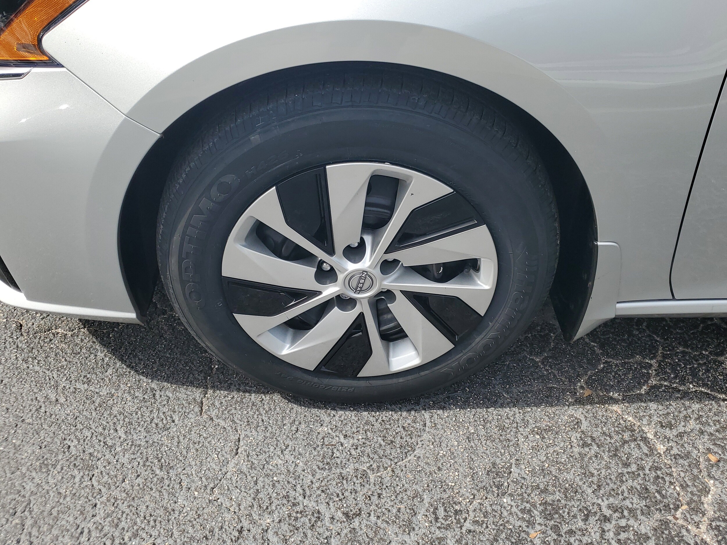 2024 Nissan Altima 2.5 S photo 4