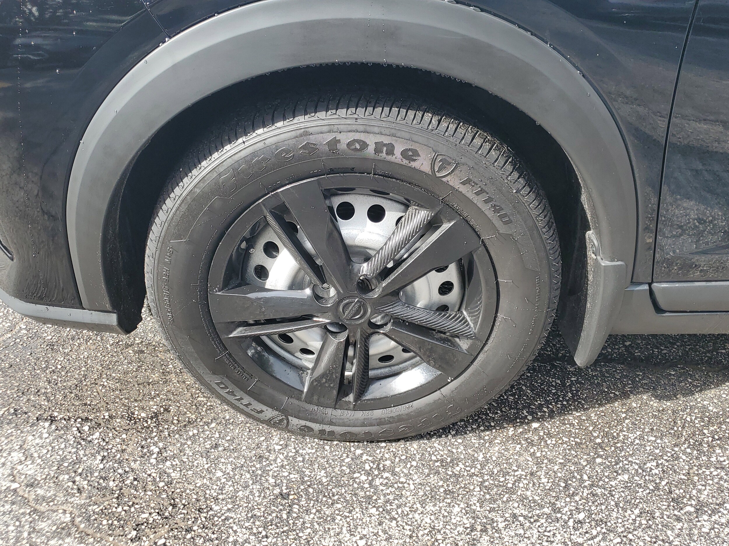2023 Nissan Kicks S photo 3