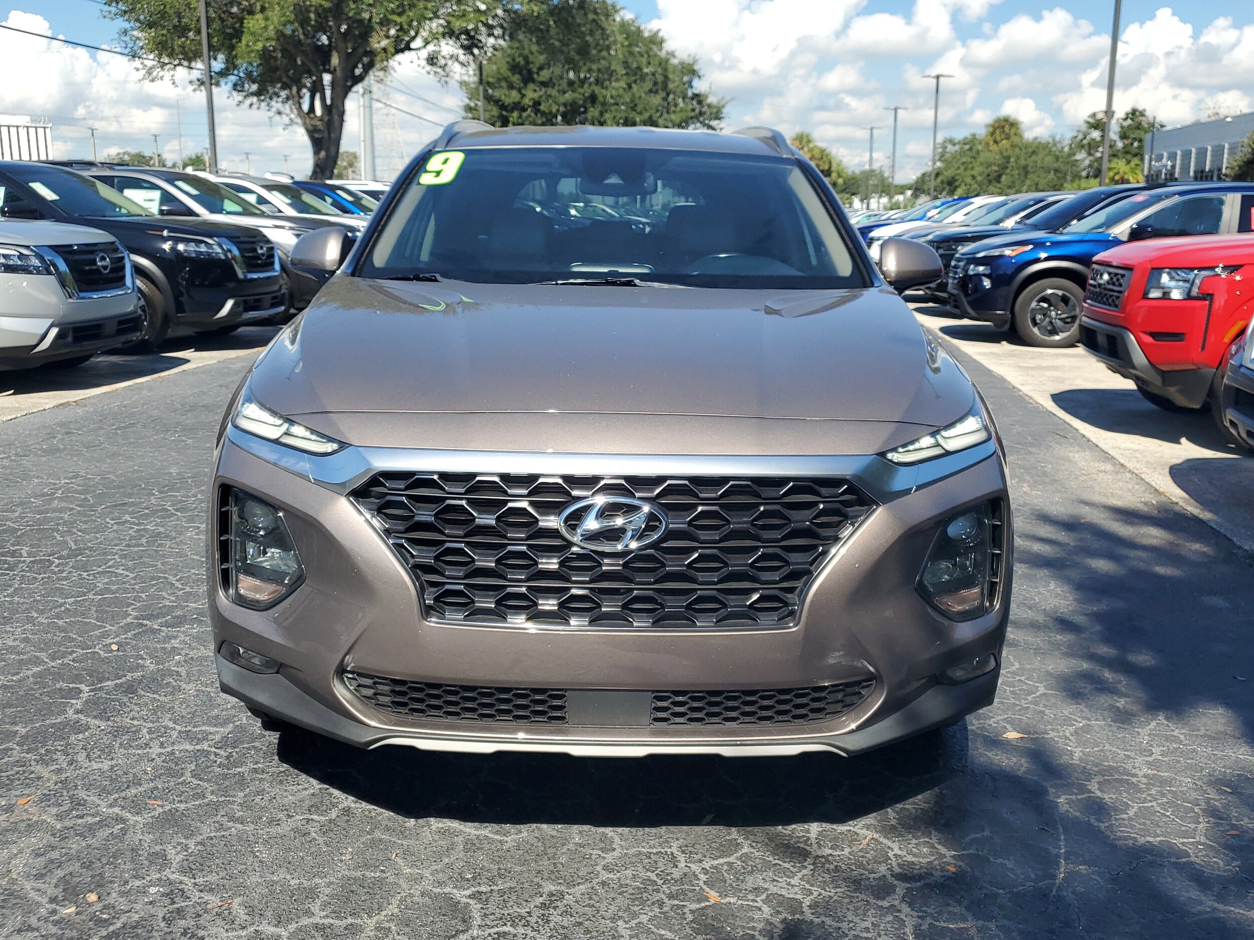 2019 Hyundai Santa Fe SEL Plus photo 2