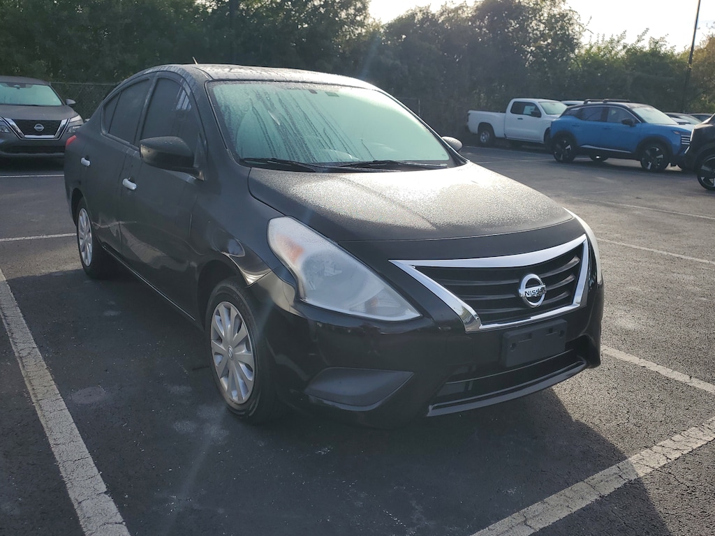 Used 2019 Nissan Versa 1.6 SV Sedan