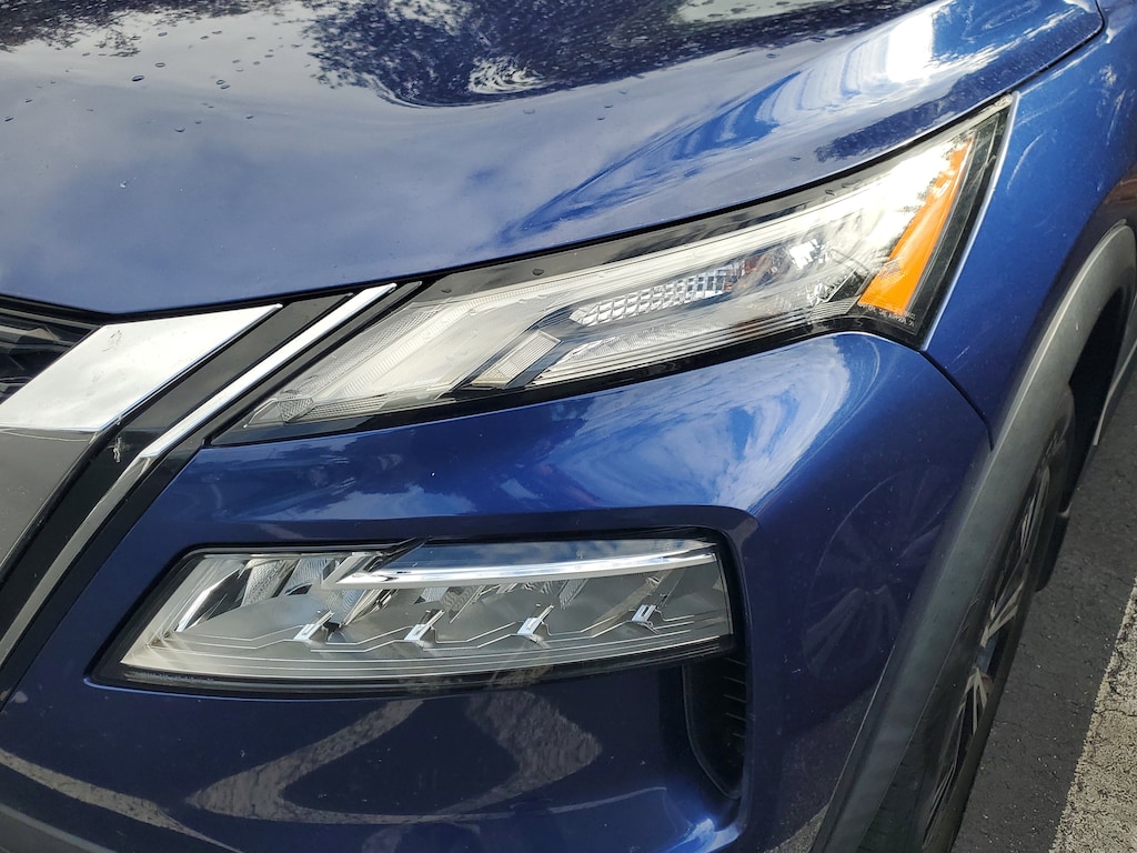 Used 2022 Nissan Rogue SV SUV