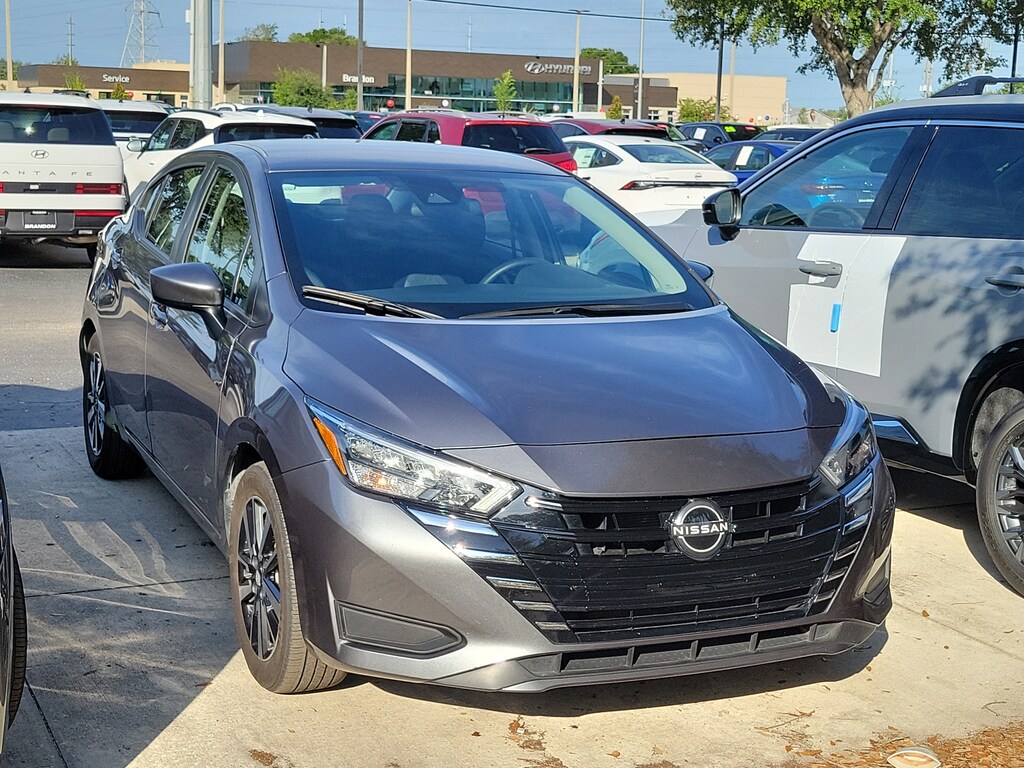 Certified 2025 Nissan Versa 1.6 SV Sedan