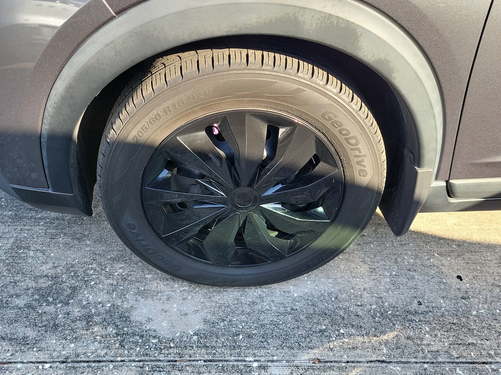 Used 2020 Nissan Kicks S SUV