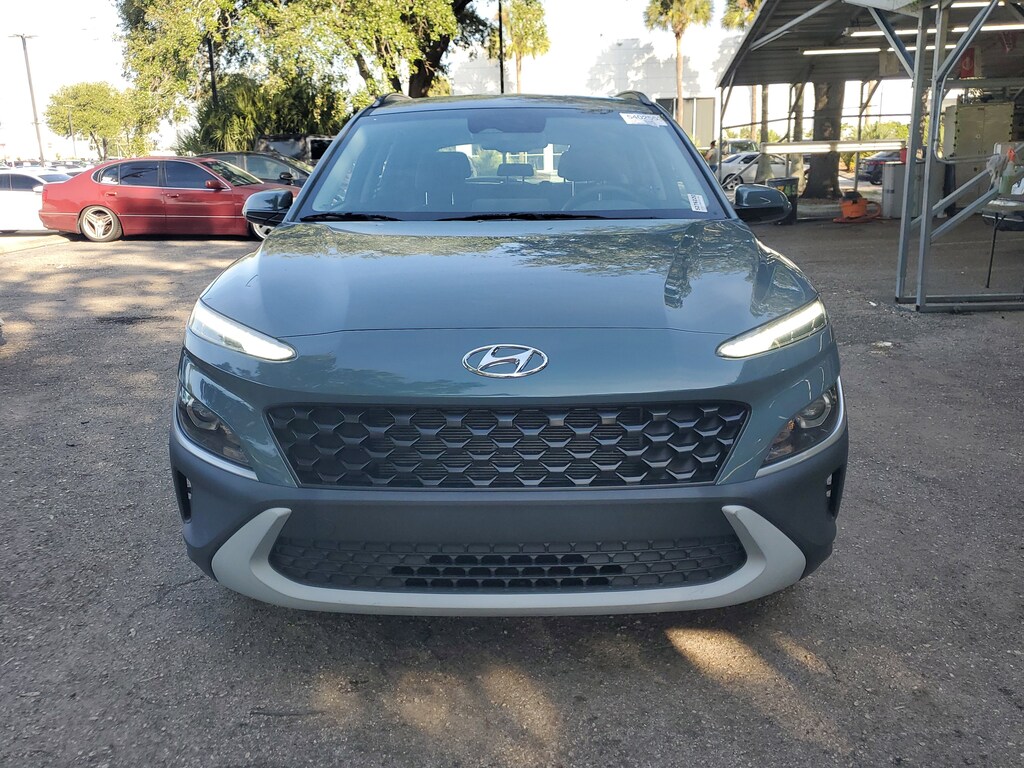 2022 Hyundai Kona SEL photo 3