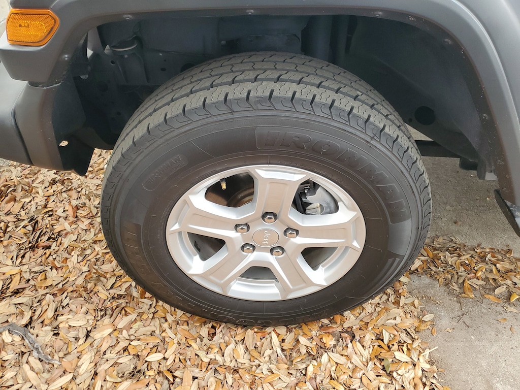 Used 2021 Jeep Wrangler Sport SUV