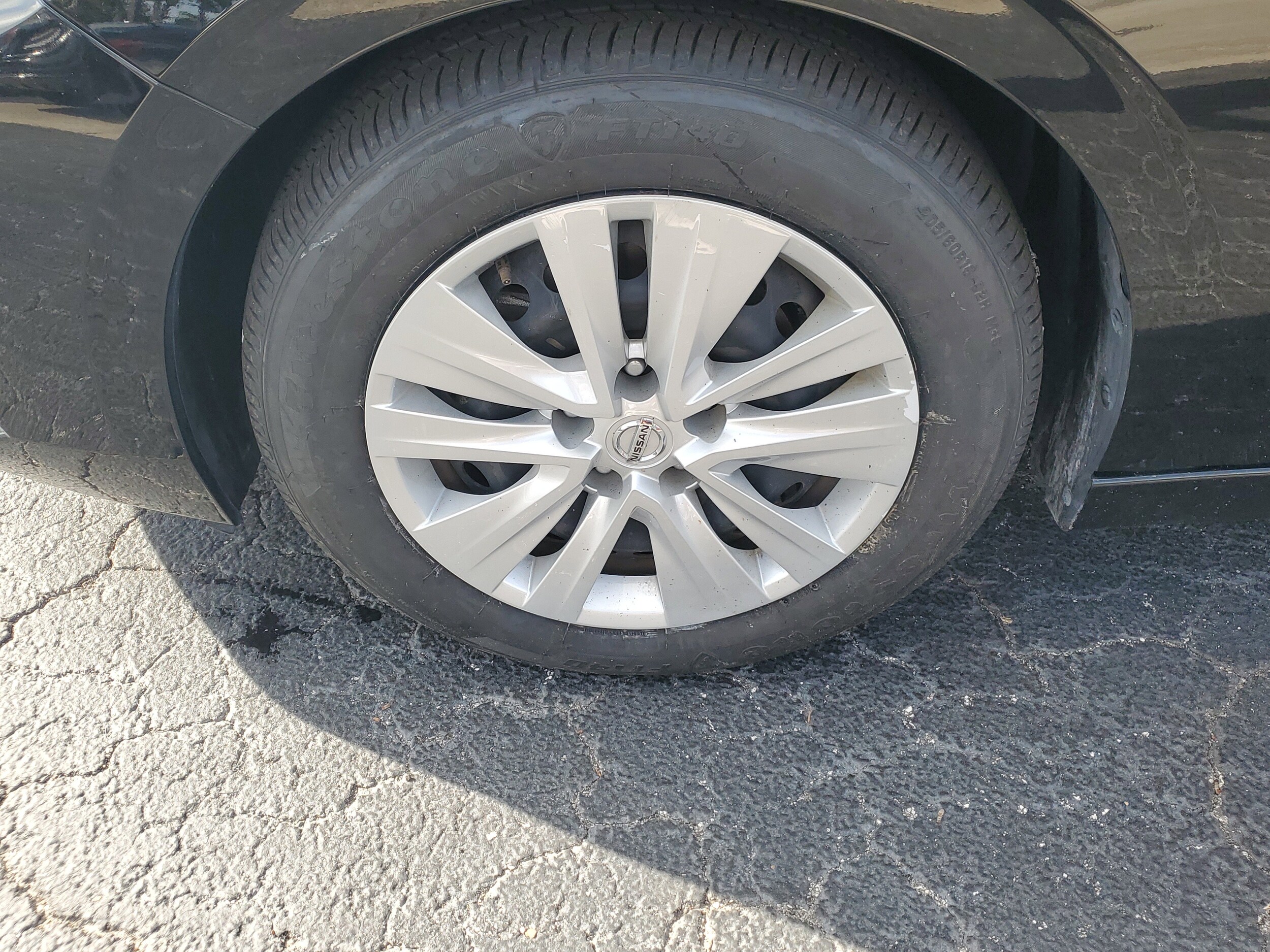 2022 Nissan Sentra S photo 3