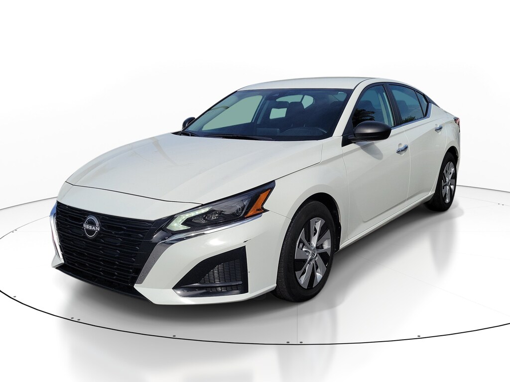 Certified 2025 Nissan Altima S Sedan