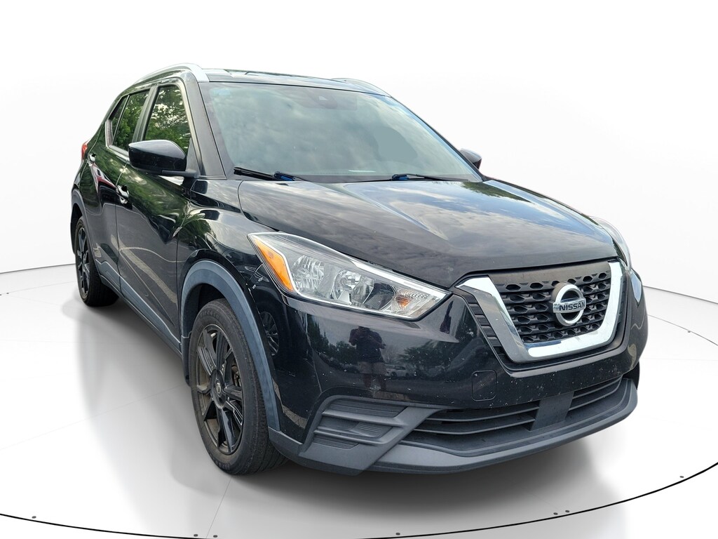 Used 2020 Nissan Kicks SV SUV