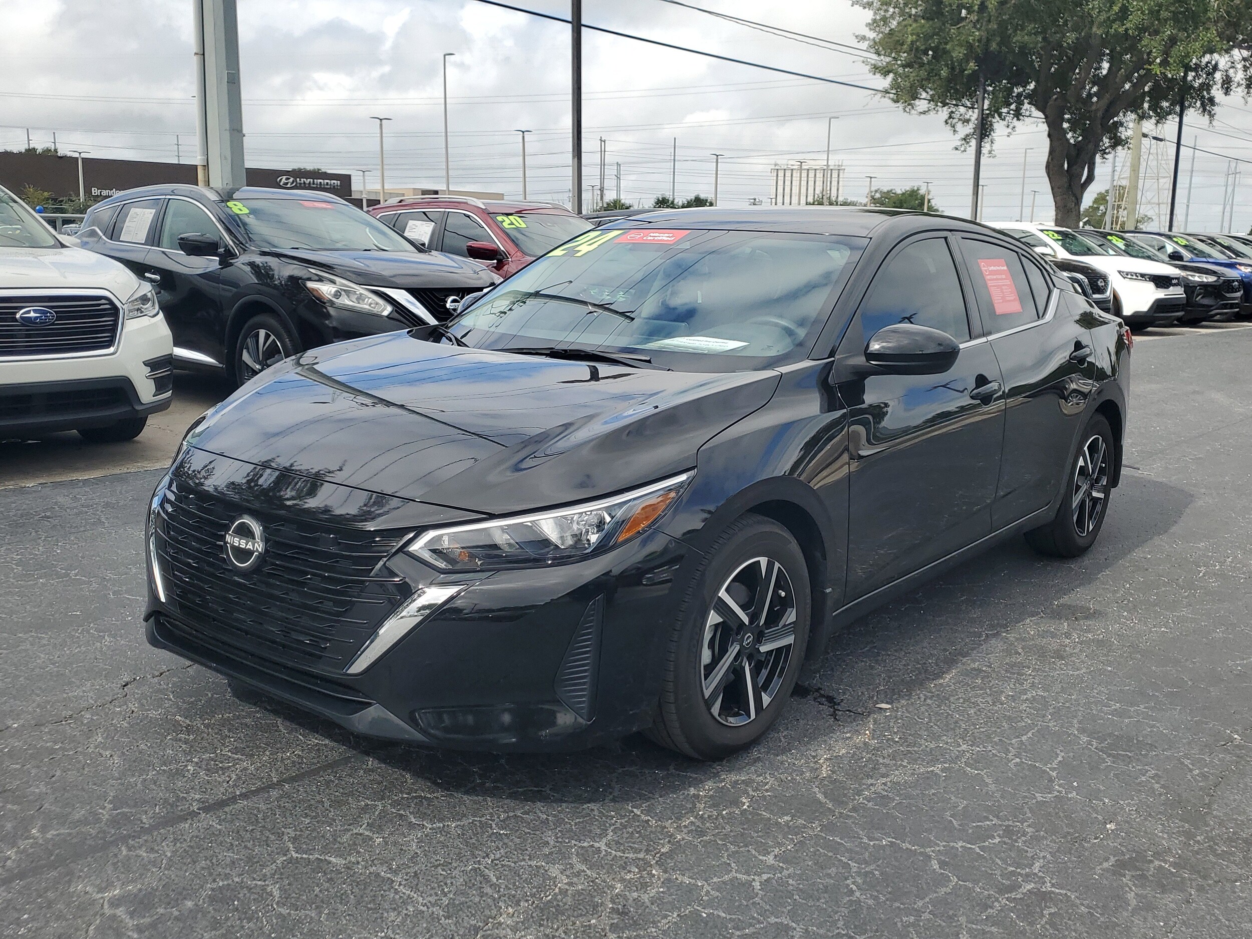 2024 Nissan Sentra SV photo 3