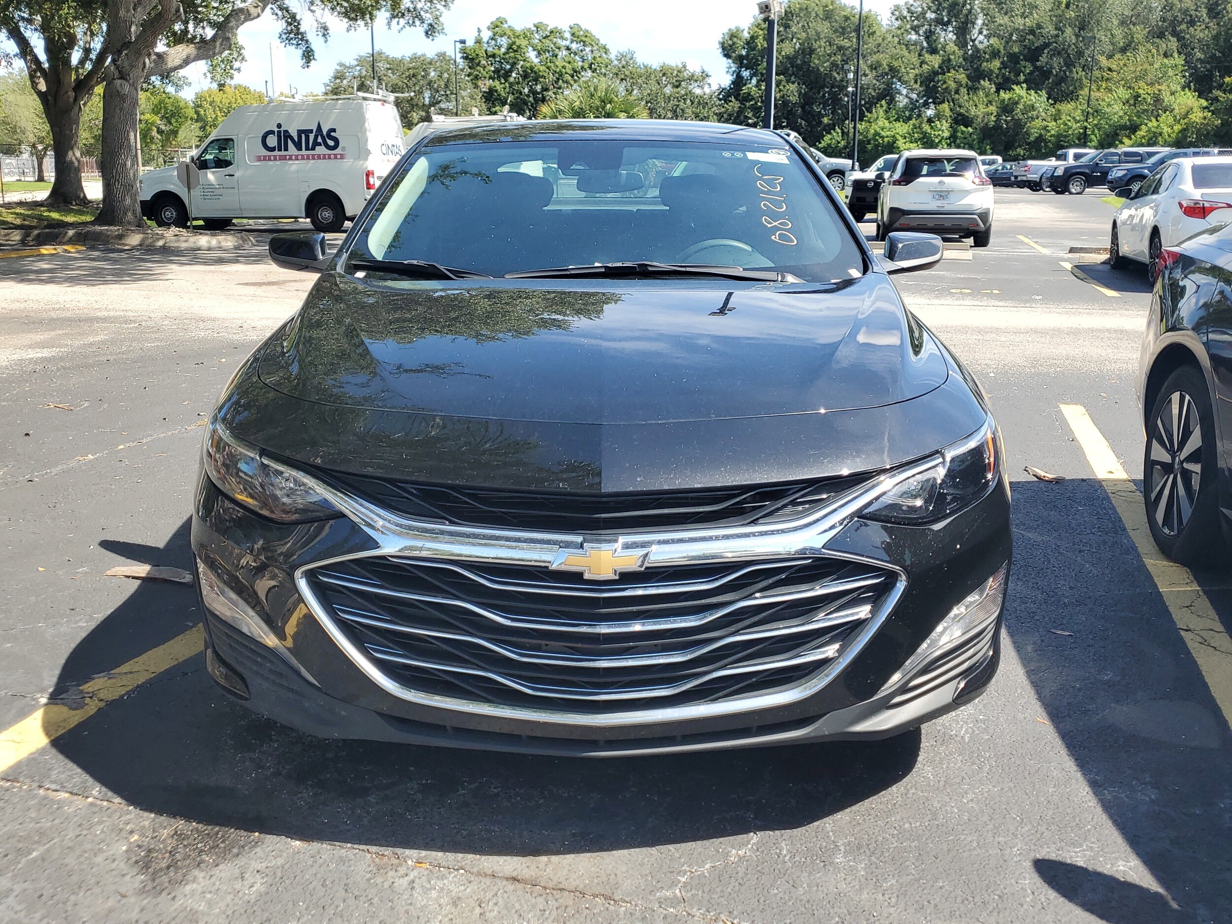 2024 Chevrolet Malibu 1LT photo 2