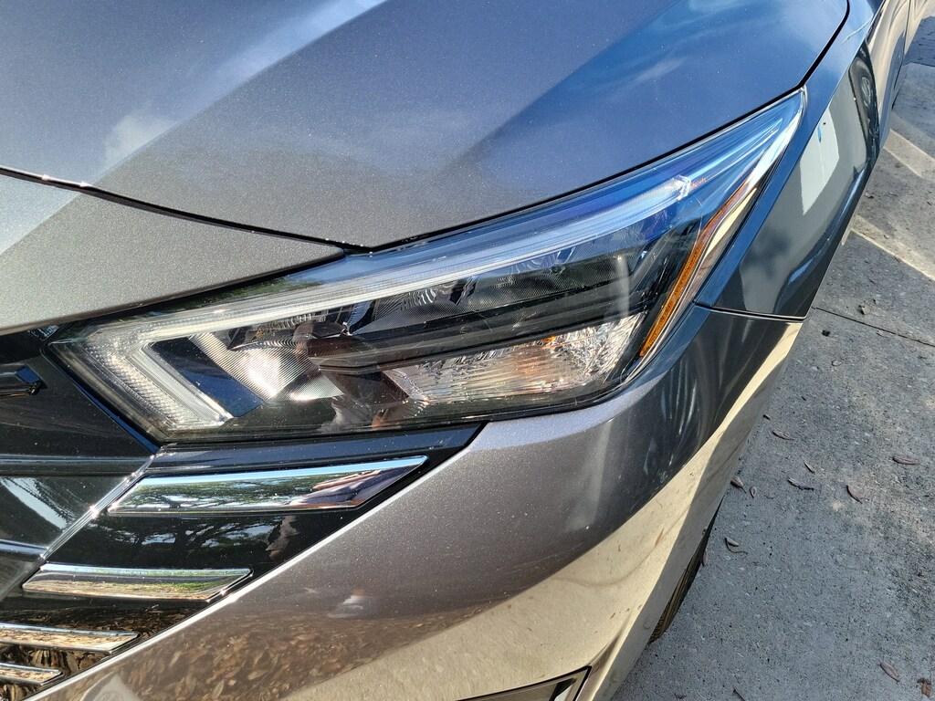 Certified 2025 Nissan Versa 1.6 SV Sedan