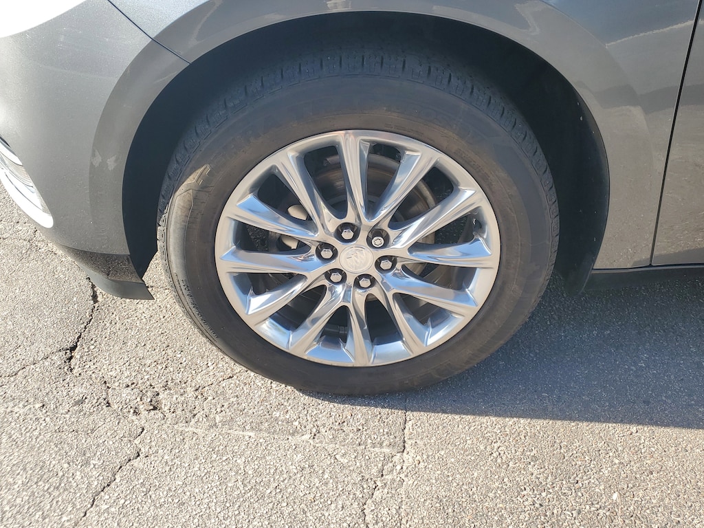 Used 2020 Buick Enclave Essence SUV