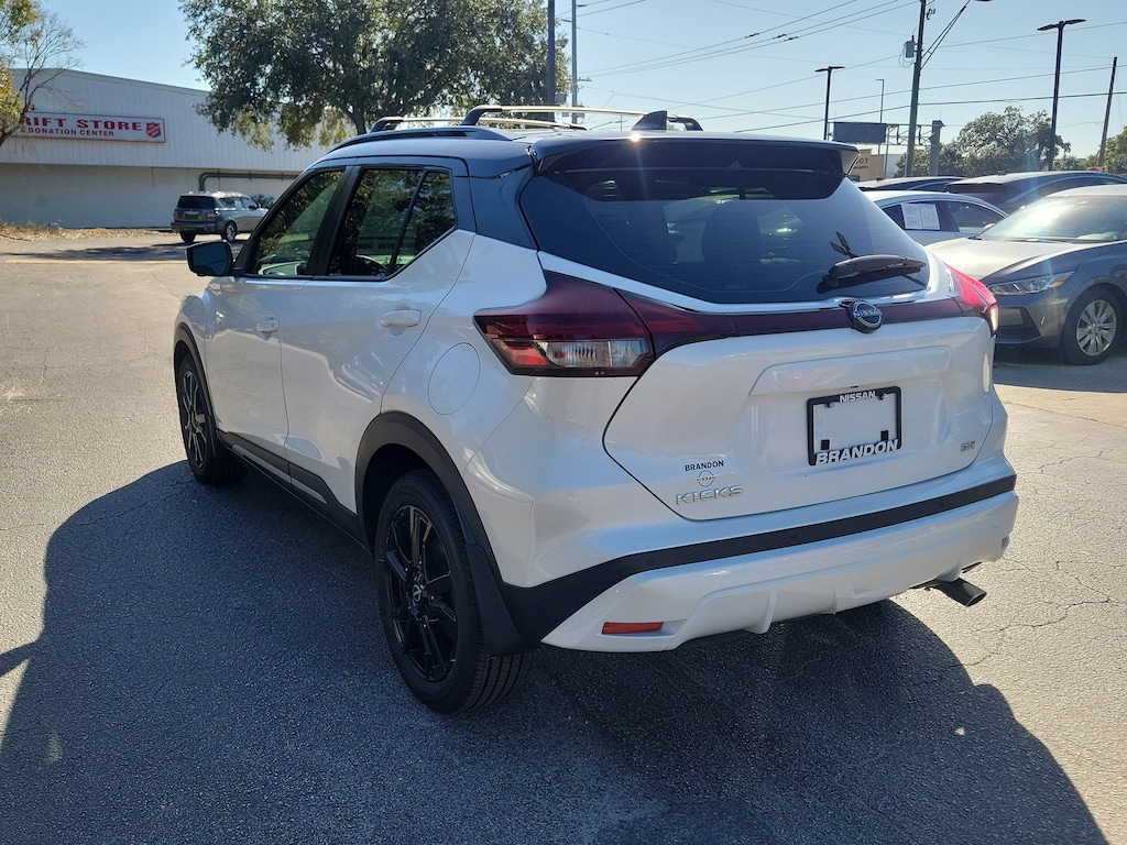 Used 2022 Nissan Kicks SR SUV
