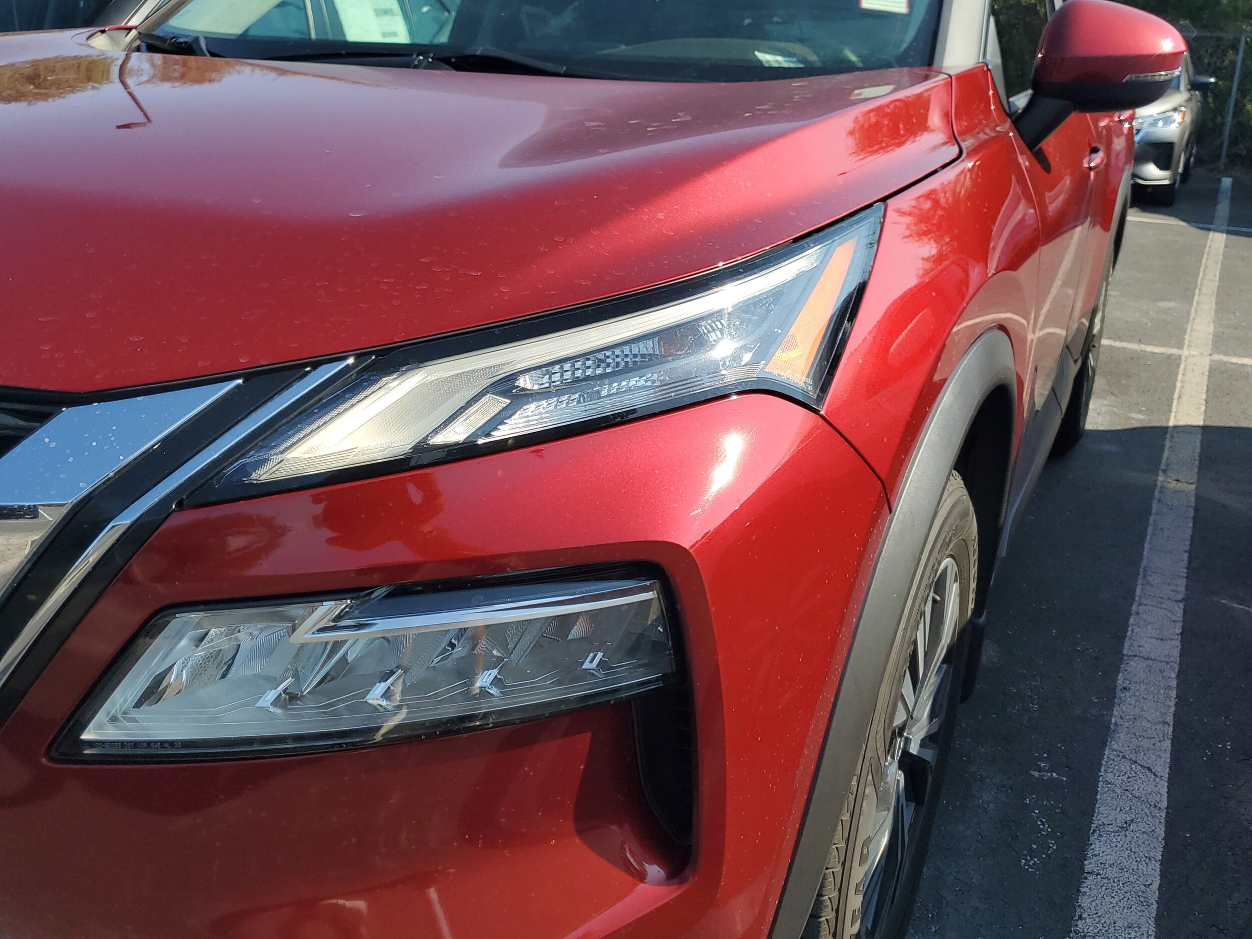 2023 Nissan Rogue SV photo 2