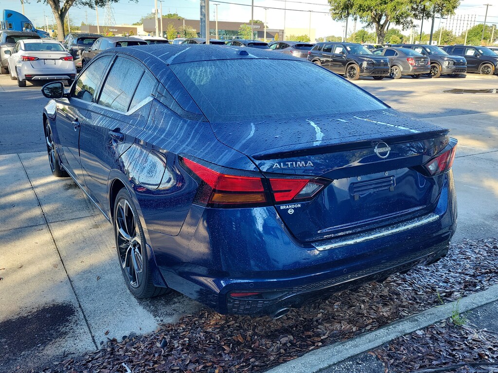 Used 2023 Nissan Altima 2.5 SR Sedan